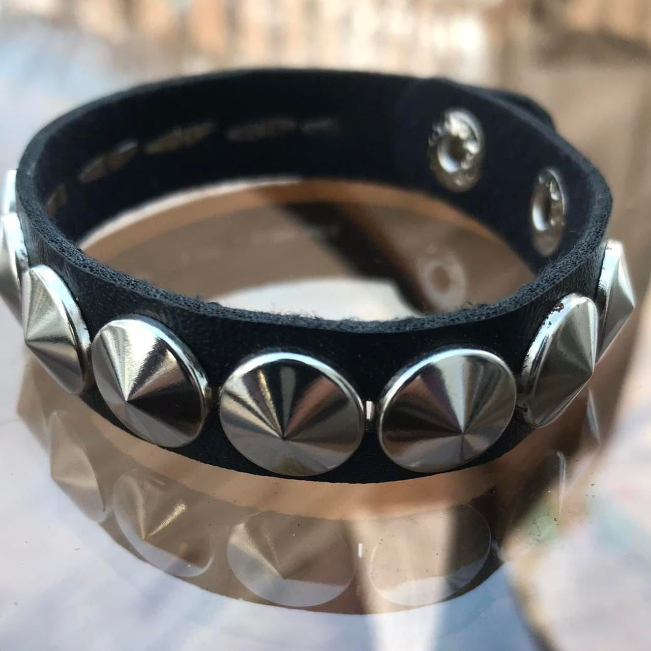 2 PCs faux leather spike studded Bracelets — Silver spike bracelets and silver studded bracelet - Adjustable Punk Cuff Bangle wristband Jewelry Rock —Gothic Punk alternative Emo Grunge Y2K wristbands