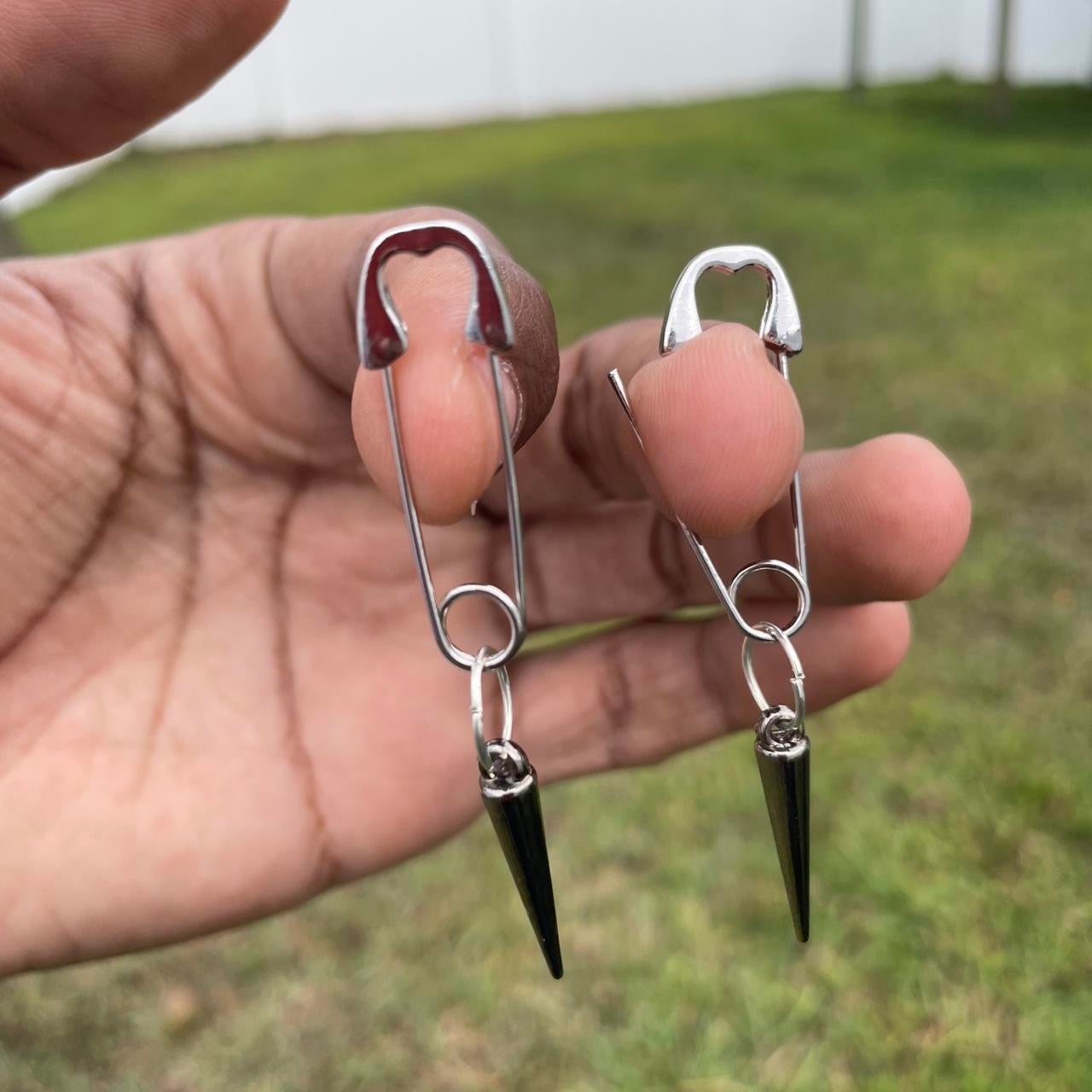 1 Pair of Silver hoop Earrings safety pin style with Acrylic black spikes pendants HANDMADE , Unique Elegant Punk Gothic Style silver safety Pin design hoop earrings with acrylic black spikes , silver pin with black spikes