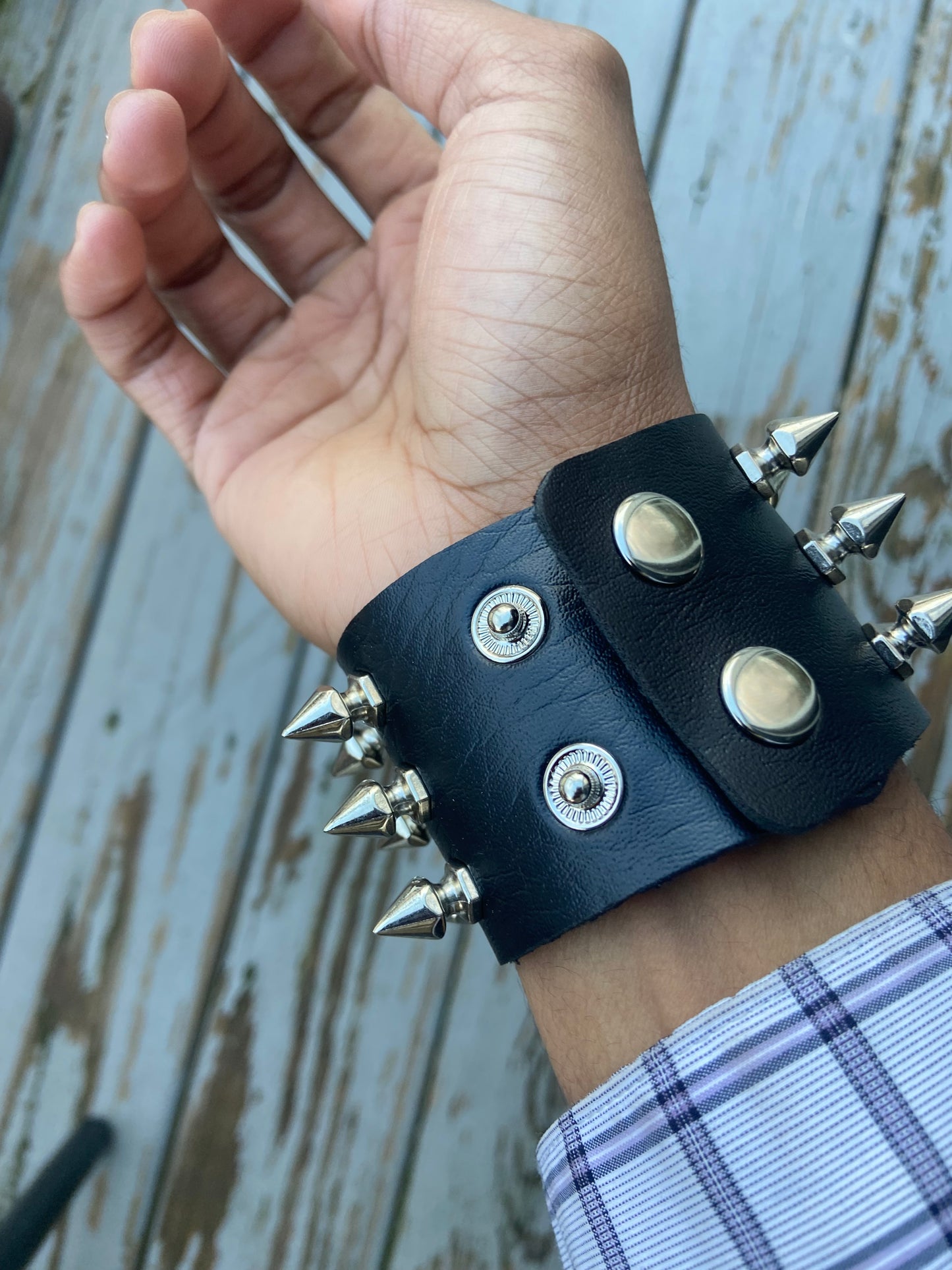 Gothic Studded Bracelet Choker Punk Spike Rivets Cuff Black Wristband Adjustable