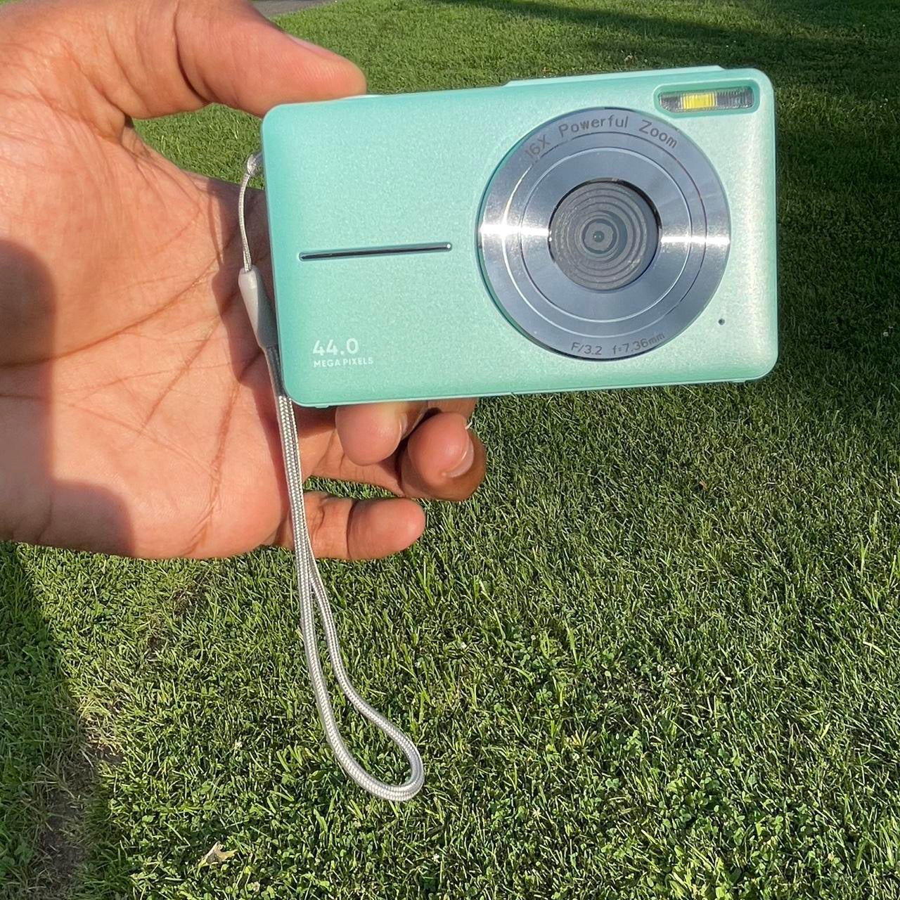 Green Digital Camera, FHD 1080P 44MP Vlogging Camera with LCD Screen 16X Zoom Compact Portable Mini Rechargeable Camera Gifts with 32GB SD Card - ALL BRAND NEW!
