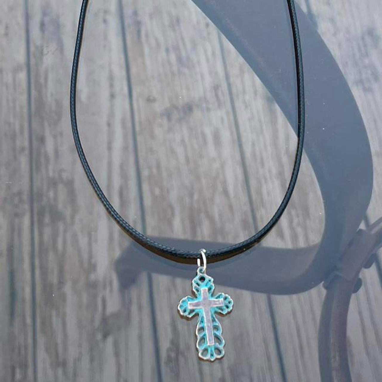 HANDMADE Gothic Cross Necklace with black Faux Leather cord - Cool & Chic Antique Silver Cross Pendant Necklace with black Faux Leather Rope - Adjustable, Versatile Gift for Punk grunge Fashion Jewelry necklace