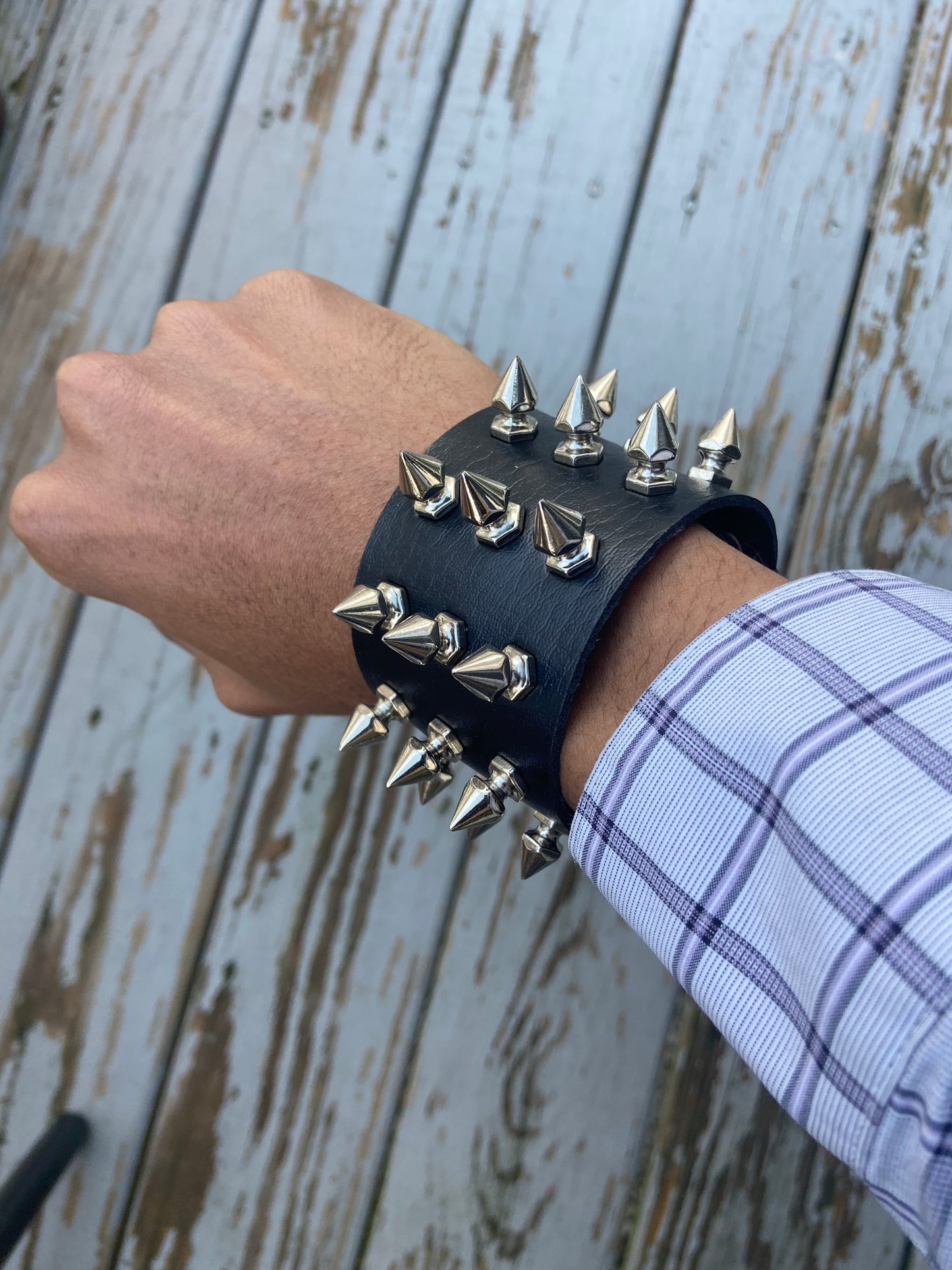 Gothic Studded Bracelet Choker Punk Spike Rivets Cuff Black Wristband Adjustable