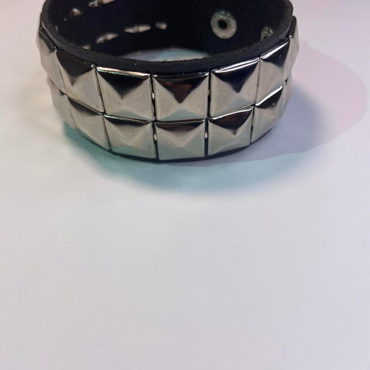 2 PCs faux leather spike studded Bracelets — Silver spike bracelets and silver studded bracelet - Adjustable Punk Cuff Bangle wristband Jewelry Rock —Gothic Punk alternative Emo Grunge Y2K wristbands
