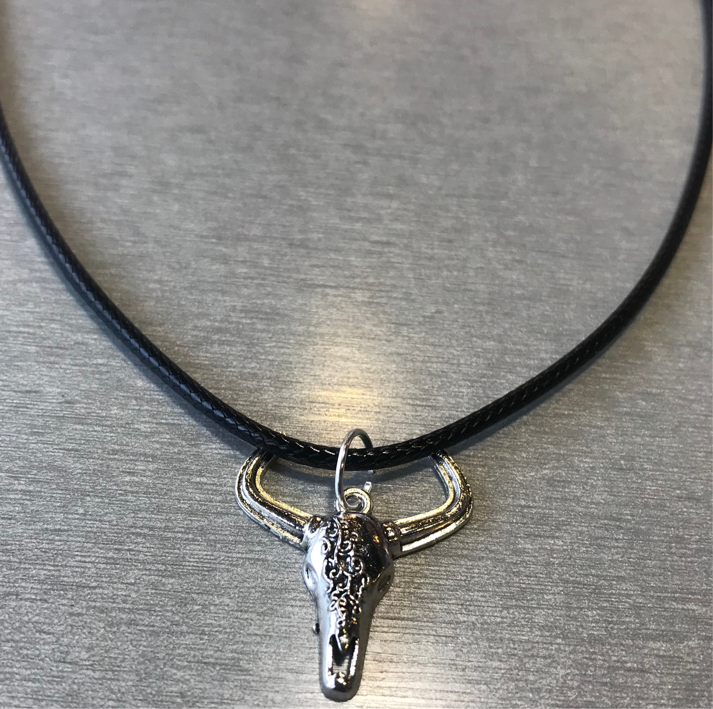 Antique Vintage Silver Bull Cow Necklace - Silver Bull pendant Faux leather necklace —- Boho Gothic Grunge jewelry necklaces , Emo rock accessories