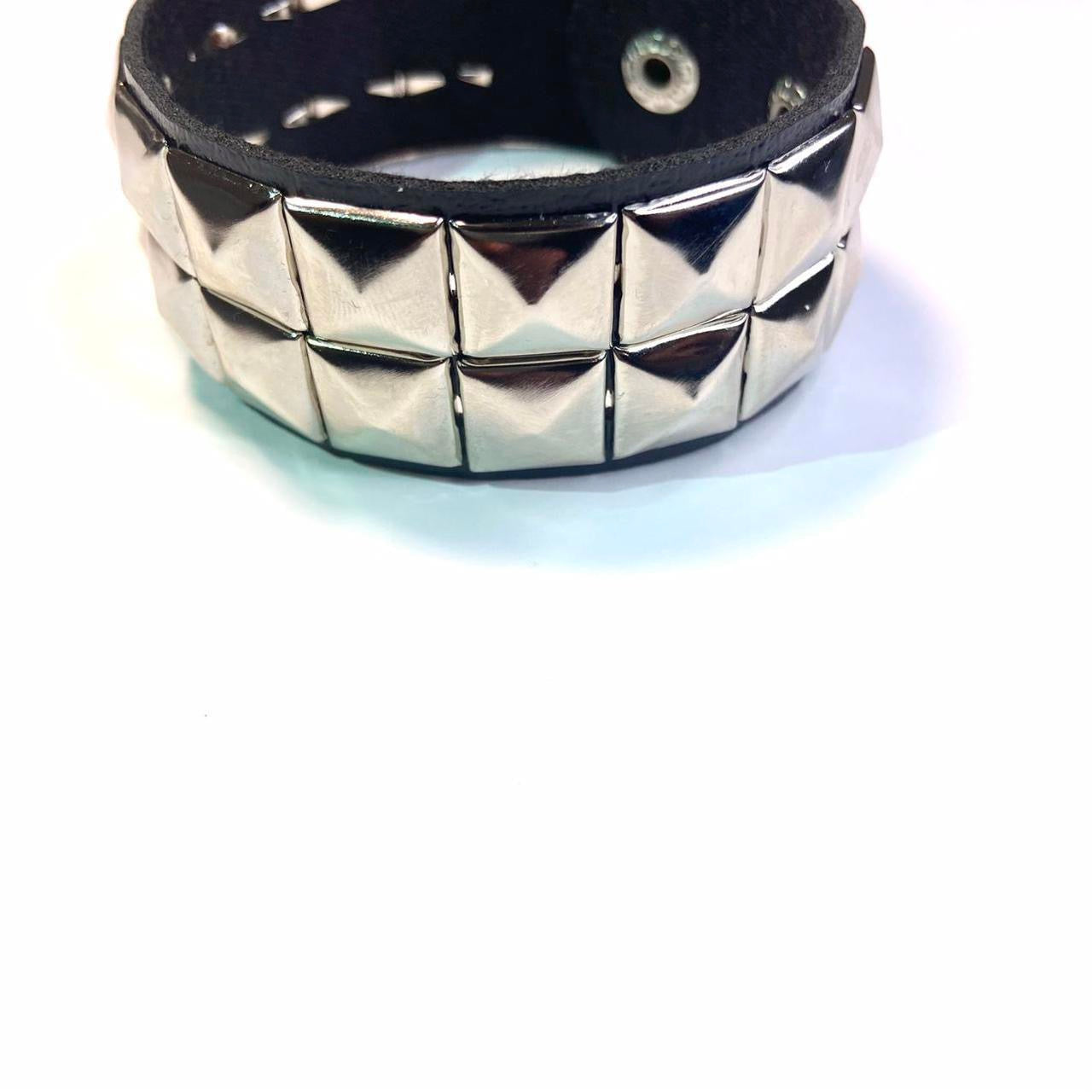 2 PCs faux leather spike studded Bracelets — Silver spike bracelets and silver studded bracelet - Adjustable Punk Cuff Bangle wristband Jewelry Rock —Gothic Punk alternative Emo Grunge Y2K wristbands
