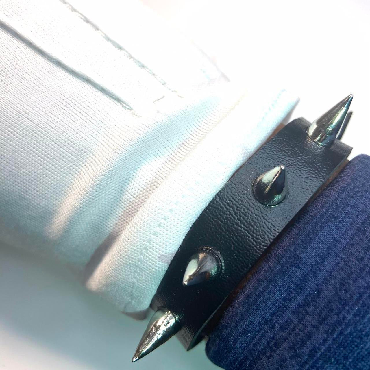 2 PCs faux leather spike studded Bracelets — Silver spike bracelets and silver studded bracelet - Adjustable Punk Cuff Bangle wristband Jewelry Rock —Gothic Punk alternative Emo Grunge Y2K wristbands