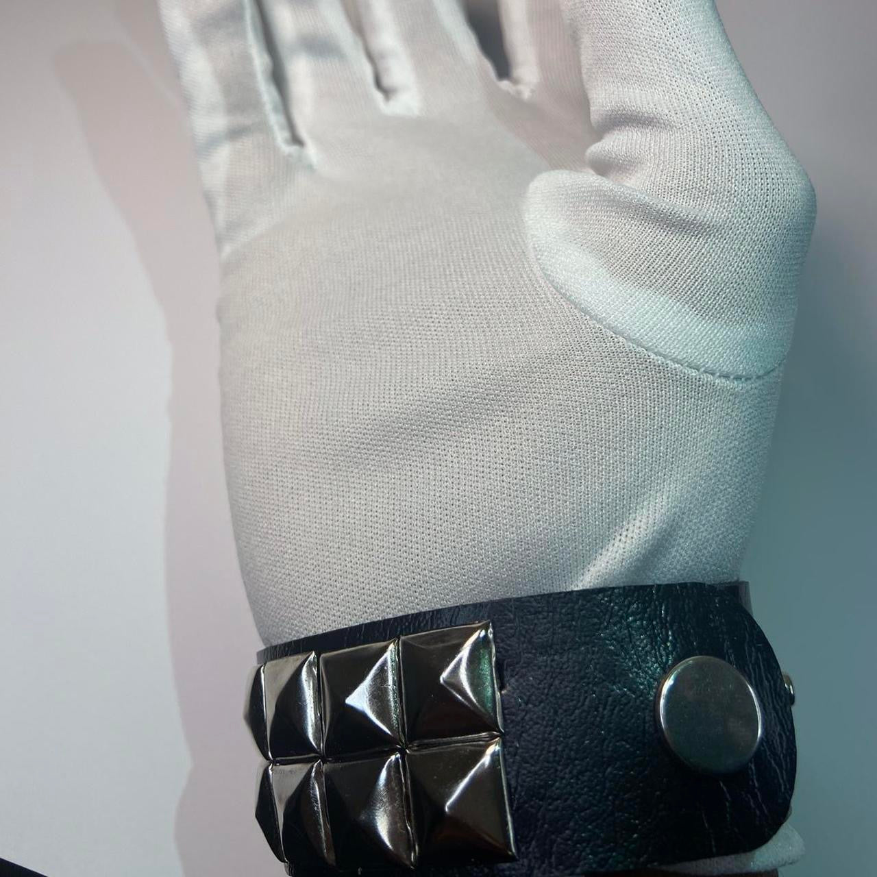 2 PCs faux leather spike studded Bracelets — Silver spike bracelets and silver studded bracelet - Adjustable Punk Cuff Bangle wristband Jewelry Rock —Gothic Punk alternative Emo Grunge Y2K wristbands