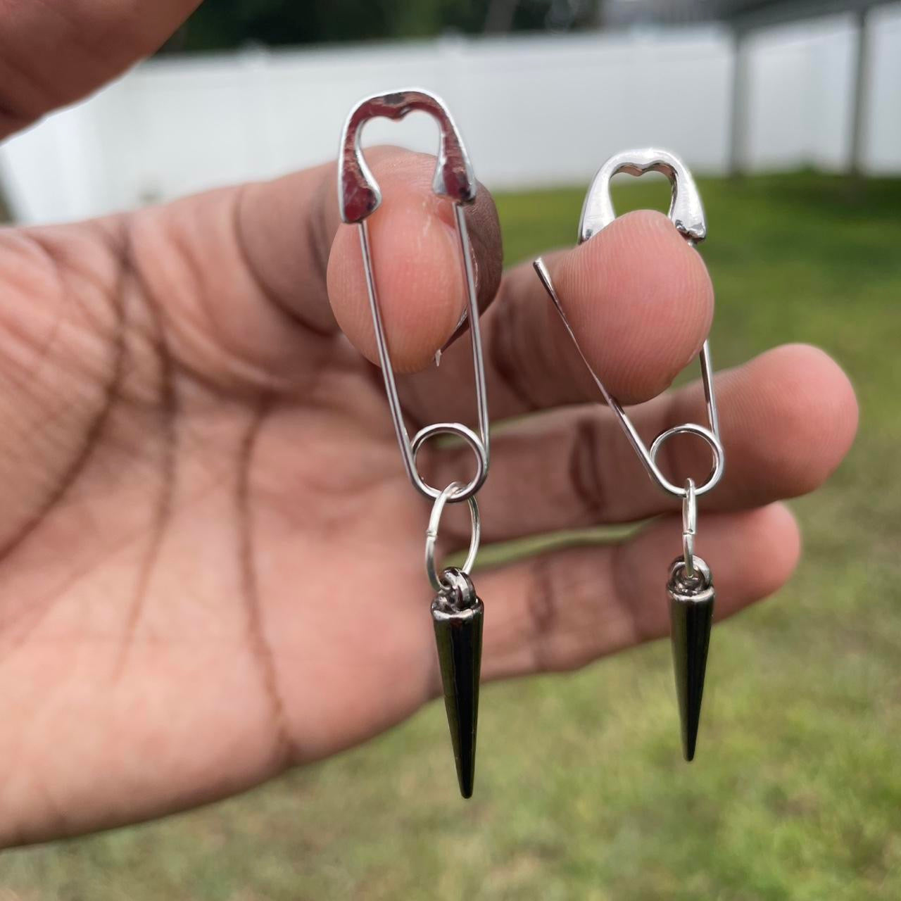 1 Pair of Silver hoop Earrings safety pin style with Acrylic black spikes pendants HANDMADE , Unique Elegant Punk Gothic Style silver safety Pin design hoop earrings with acrylic black spikes , silver pin with black spikes