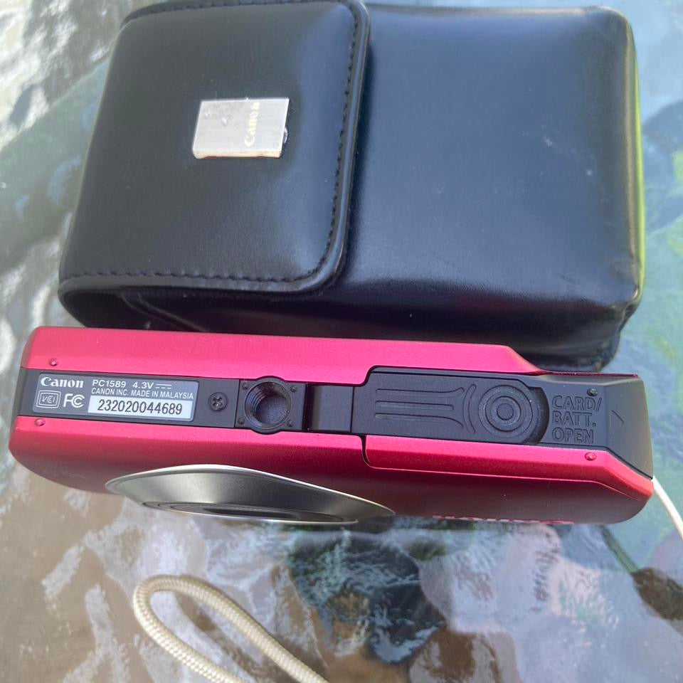 Canon PowerShot A3300 Pink RED IS 16MP Digital Camera TESTED WORKS Case Charger RARE