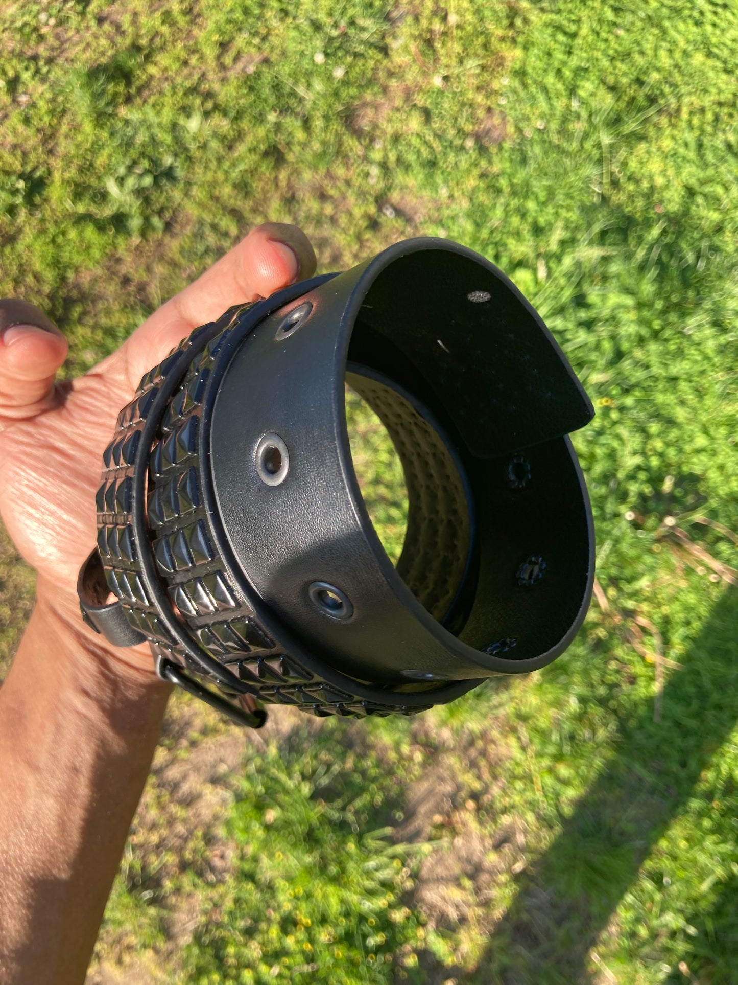 Punk all black studded black faux leather belt - gothic Fashionable Four Square Pyramid Rivet Jeans Suit Pants Belt - stylish emo boho grunge Y2K belt clothing accessories for skater biker unisex