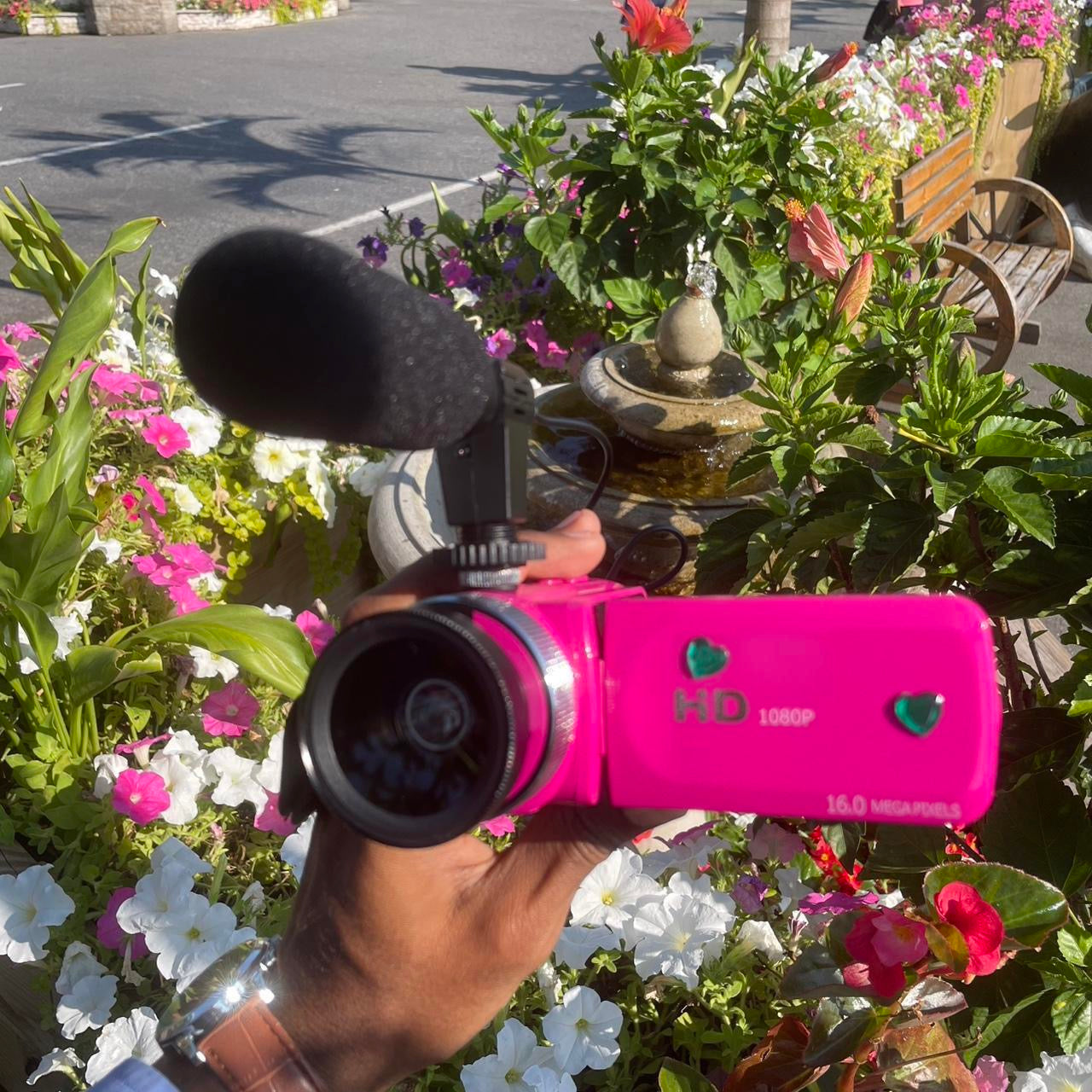 Rare Pink HD camcorder with Microphone,  32 GB memory card and Fish eye Lens . Beautiful 16 MEGAPIXELS Digital Camera ! BRAND NEW