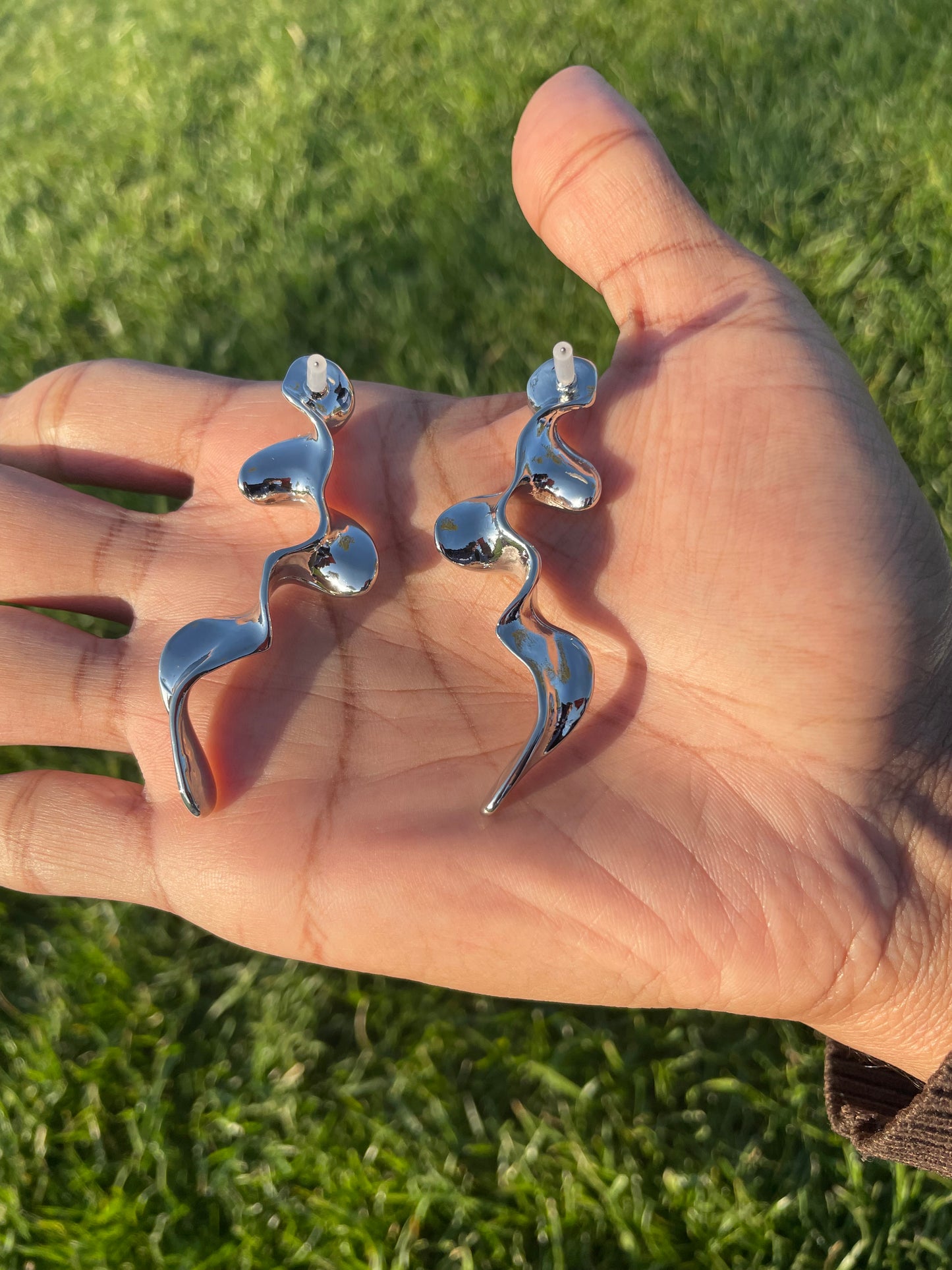 2 PCs Punk gothic twisted irregular silver studs earrings boho emo grunge fashionable jewelry