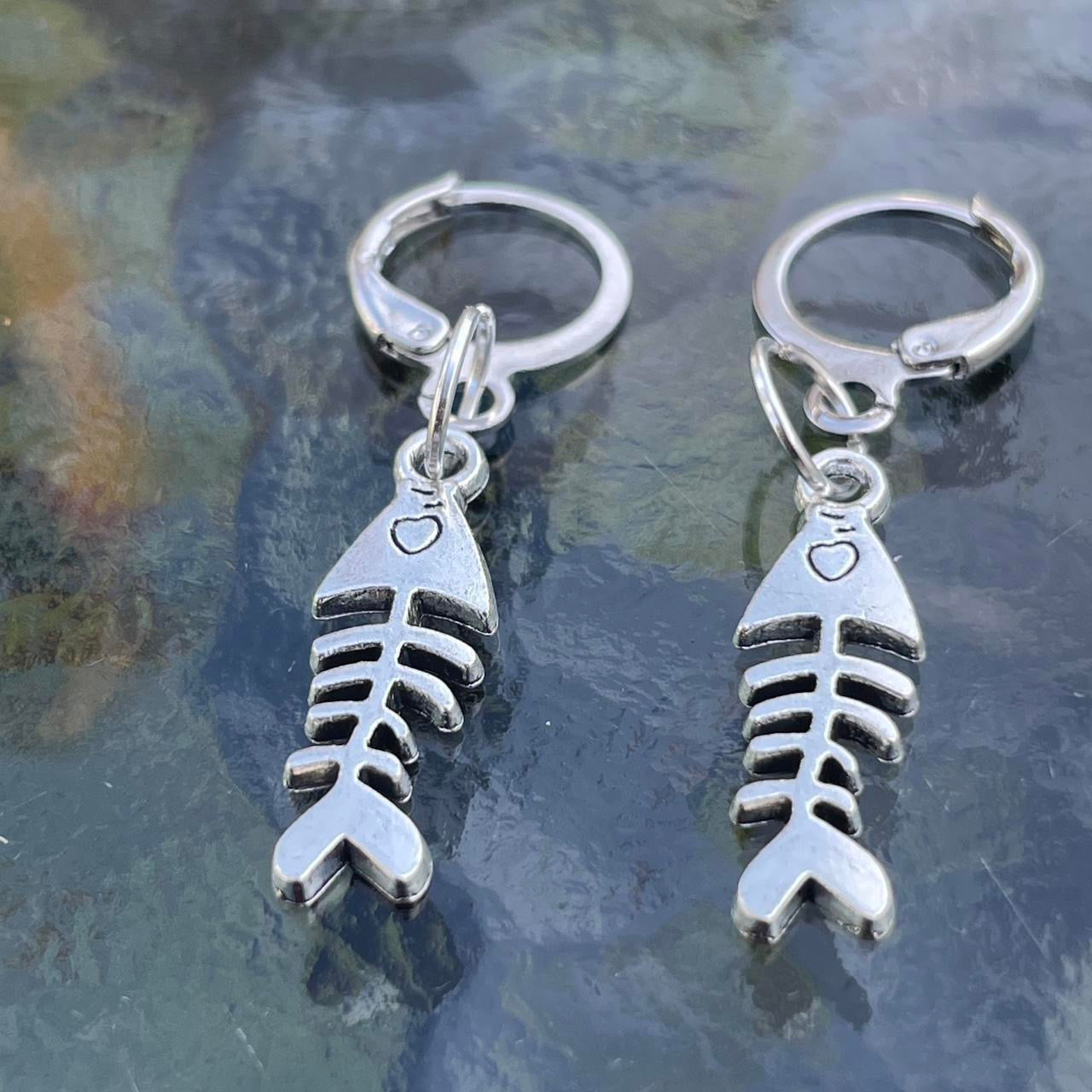 2 PCs Boho punk silver fish bones hoop earrings gothic grunge emo tribal minimalist alternative rock style earrings