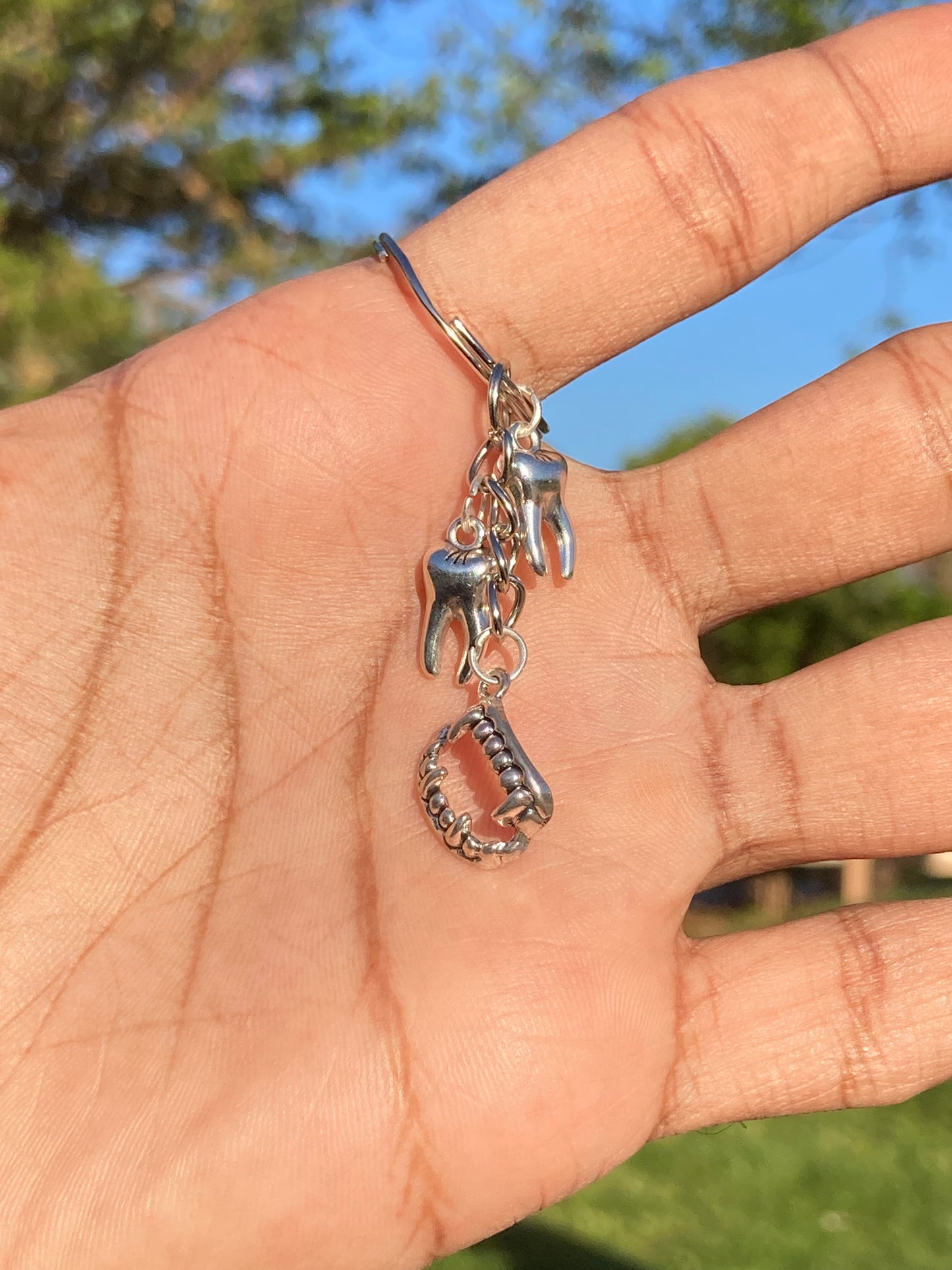 Y2K Punk silver vampire teeth keychain - boho style tooth vampire  charms - cool emo grunge vintage antique  Skater streetwear Style - Tribal jewelry