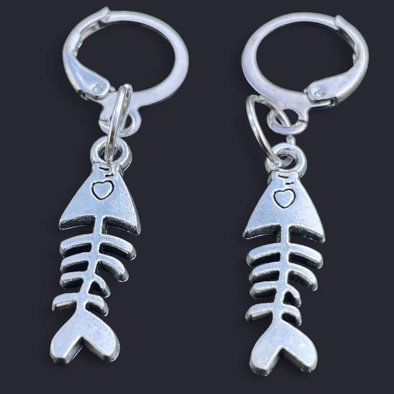 2 PCs Boho punk silver fish bones hoop earrings gothic grunge emo tribal minimalist alternative rock style earrings