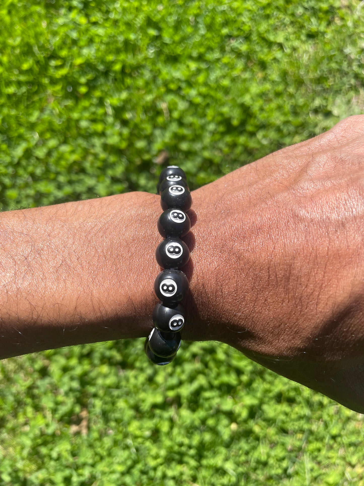Punk gothic black and white eight ball bracelet grunge boho emo alternative rock 8 ball wristband - Y2K style