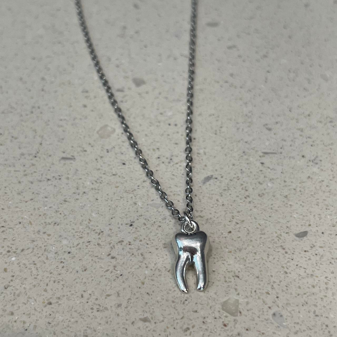 Antique Vintage Silver tooth With wings Necklace - Silver necklace with teeth  pendants - Mystical animal tribal  —- Boho Gothic Grunge jewelry necklaces , Emo rock accessories