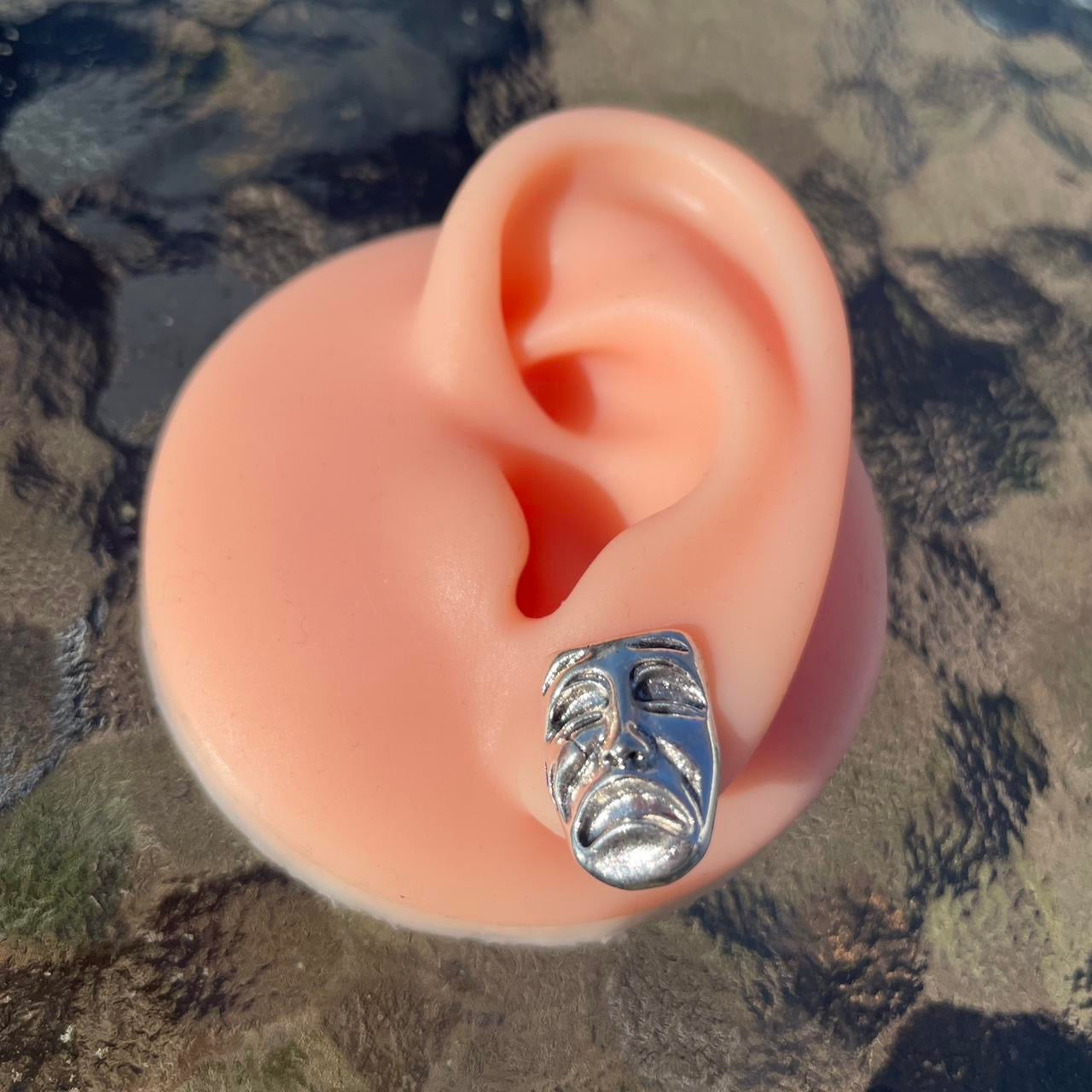 1 pair of vintage Punk gothic silver comedy tragedy mask studs earrings ——laughing crying happy sad face emo grunge boho y2k tribal fashion stud earrings