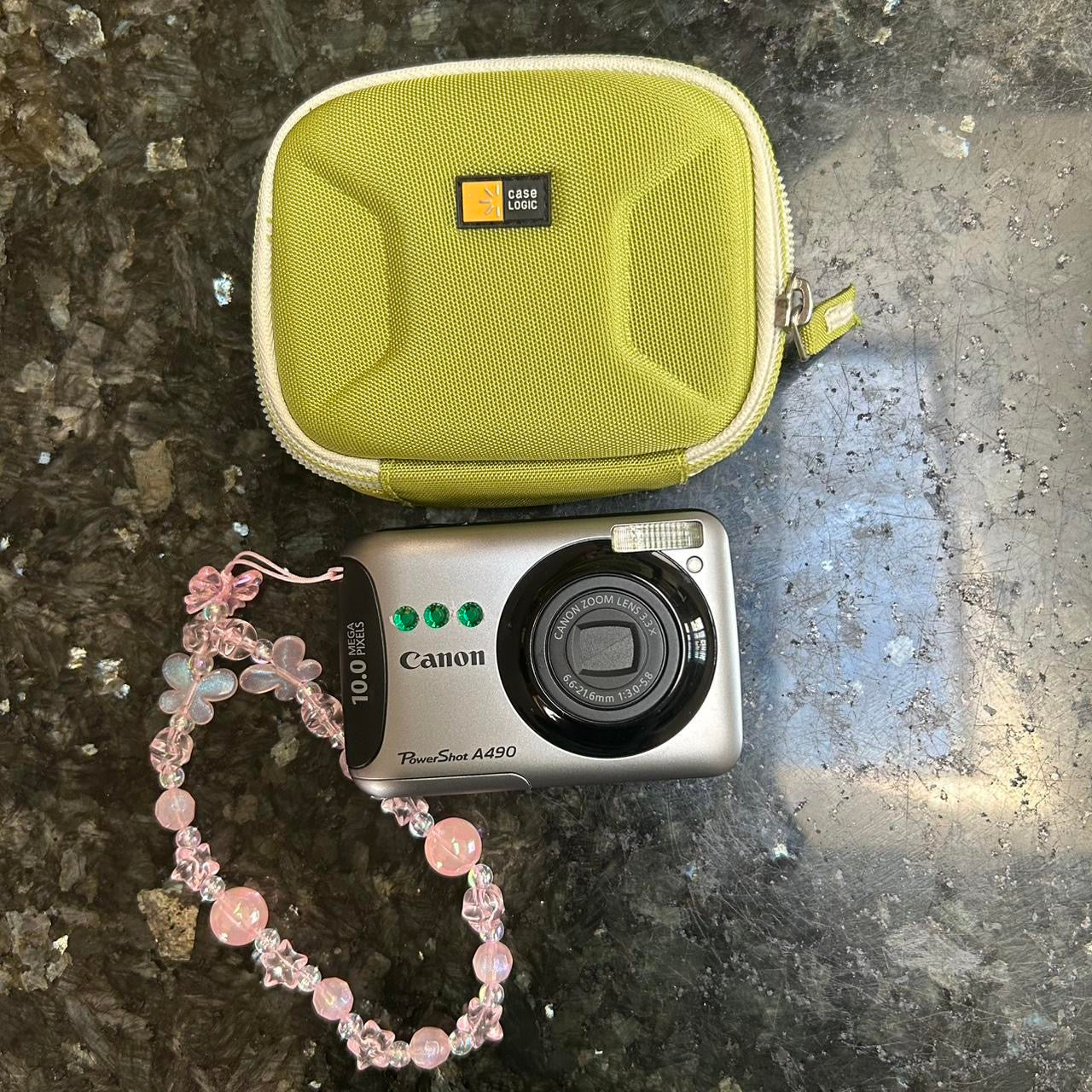 Canon Powershot A490 10MP Digital Camera Silver Working Sd card + Bag 3.3x Optical Zoom